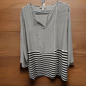Dana Buchman Womens XL Black White Stripe V-Neck 3/4 Sleeve Geometric Blouse